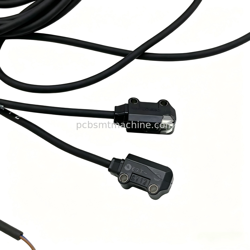 Sensor fotoeléctrico OMRON E3T-ST12 original con detección de haz a través de la carcasa con clasificación IP67 y distancia de detección de 1000 mm
